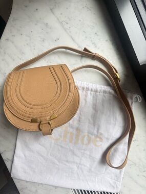 Chloe Small Marcie Leather Saddle Bag in Tan